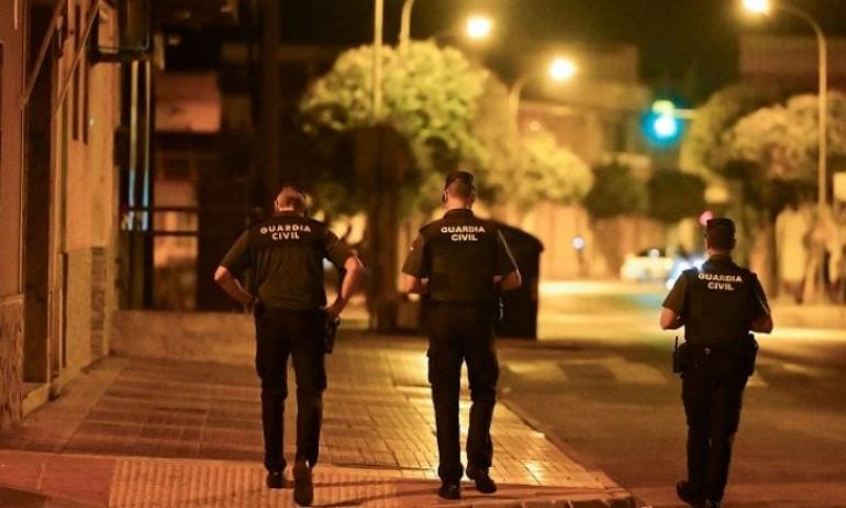اليمين المتطرف في إسبانيا يصعّد ضد المغاربة بعد “جريمة فردية”