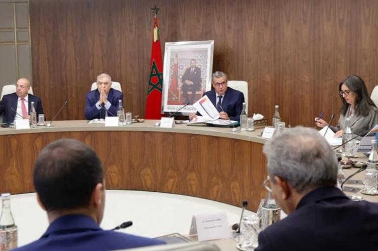 الحكومة تؤكد وفرة المخزون الطاقي وتواصل دعم غاز البوتان والكهرباء