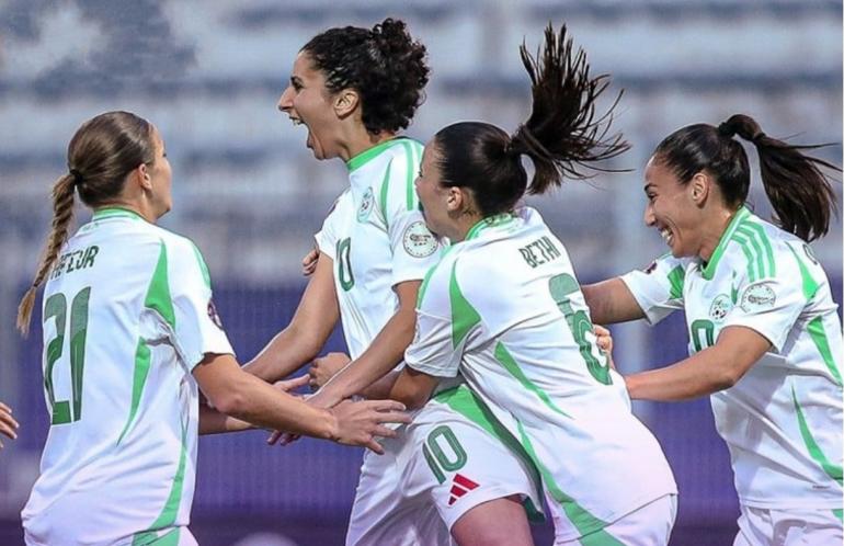 الجزائر تستهل مشوارها في 