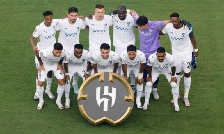 الاتحاد السعودي يعاقب الهلال لانسحابه من كأس السوبر