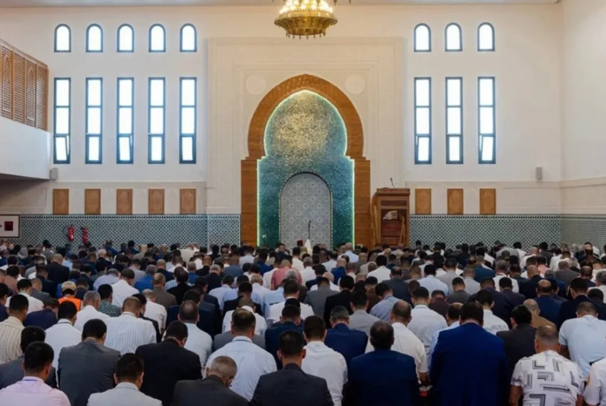 افتتاح مسجد المقر الجديد للأمن الوطني بالرباط وإقامة أول صلاة جمعة به